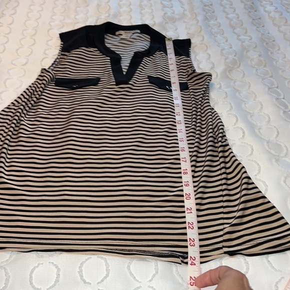 *WOMENS small Belah & Cody tank - Picture 5 of 5